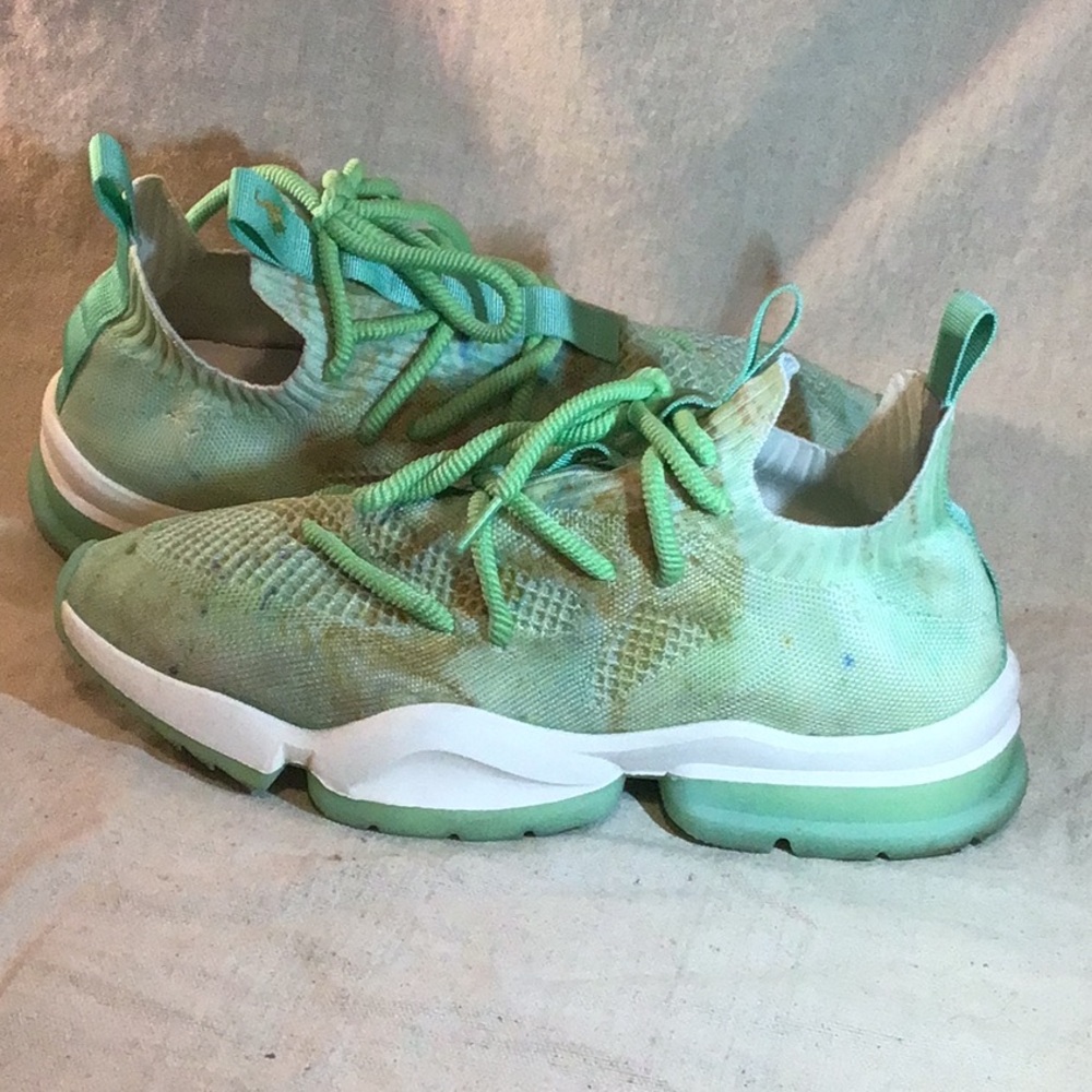 Sia collective CV 0.02 jade Color Way used men’s 12